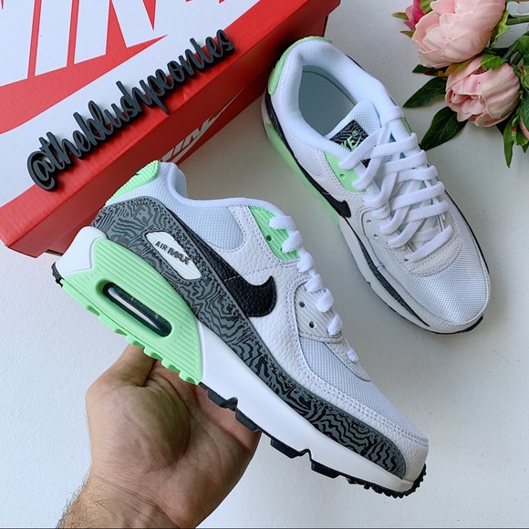 Nike Air Max 90 NWT - Picture 3 of 10